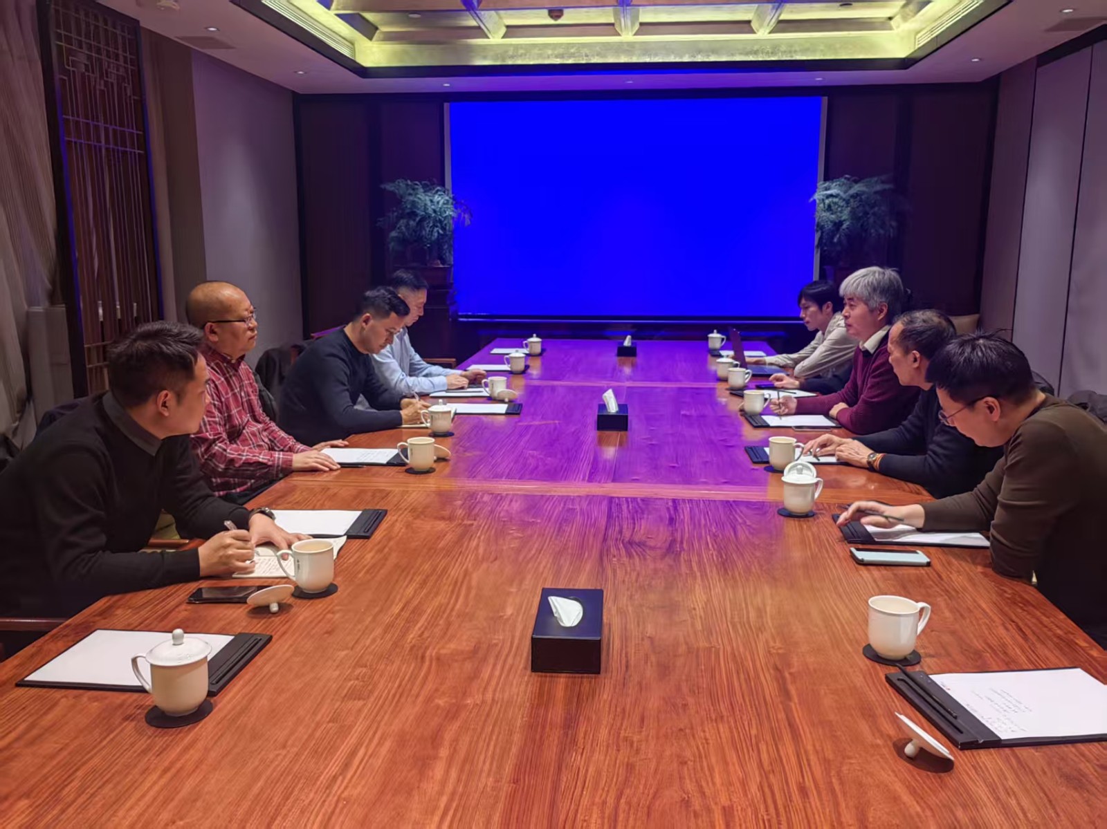 我司與中國(guó)保利集團(tuán)、廣元市經(jīng)濟(jì)開(kāi)發(fā)區(qū)就共同攜手深入踐行“一帶一路”國(guó)家戰(zhàn)略合作進(jìn)行洽談